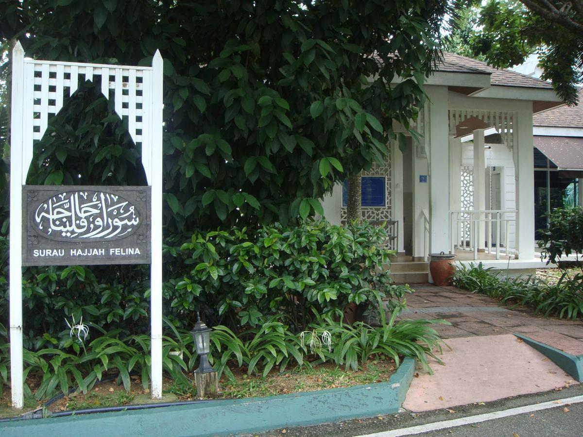 Langkawi Lagoon Resort Water Chalet Pantai Cenang  Exterior foto